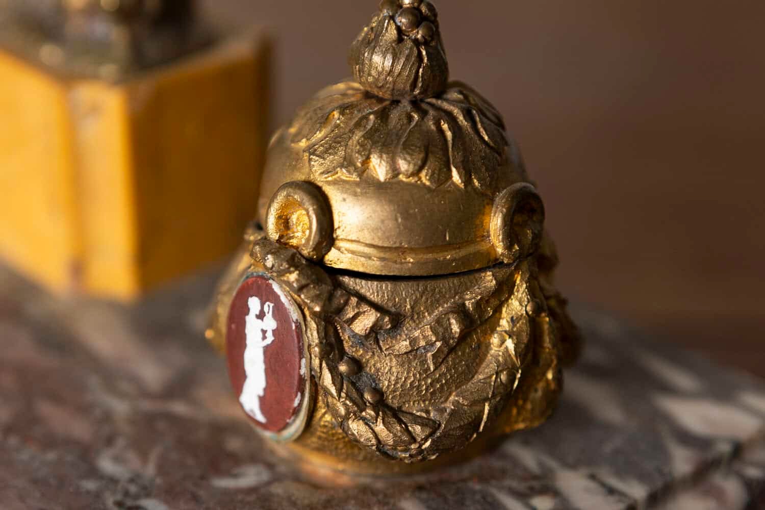 French 19th Century Marble and Gilt Bronze Inkwell with Rooster Motif and Hardstone Cameos - JAA