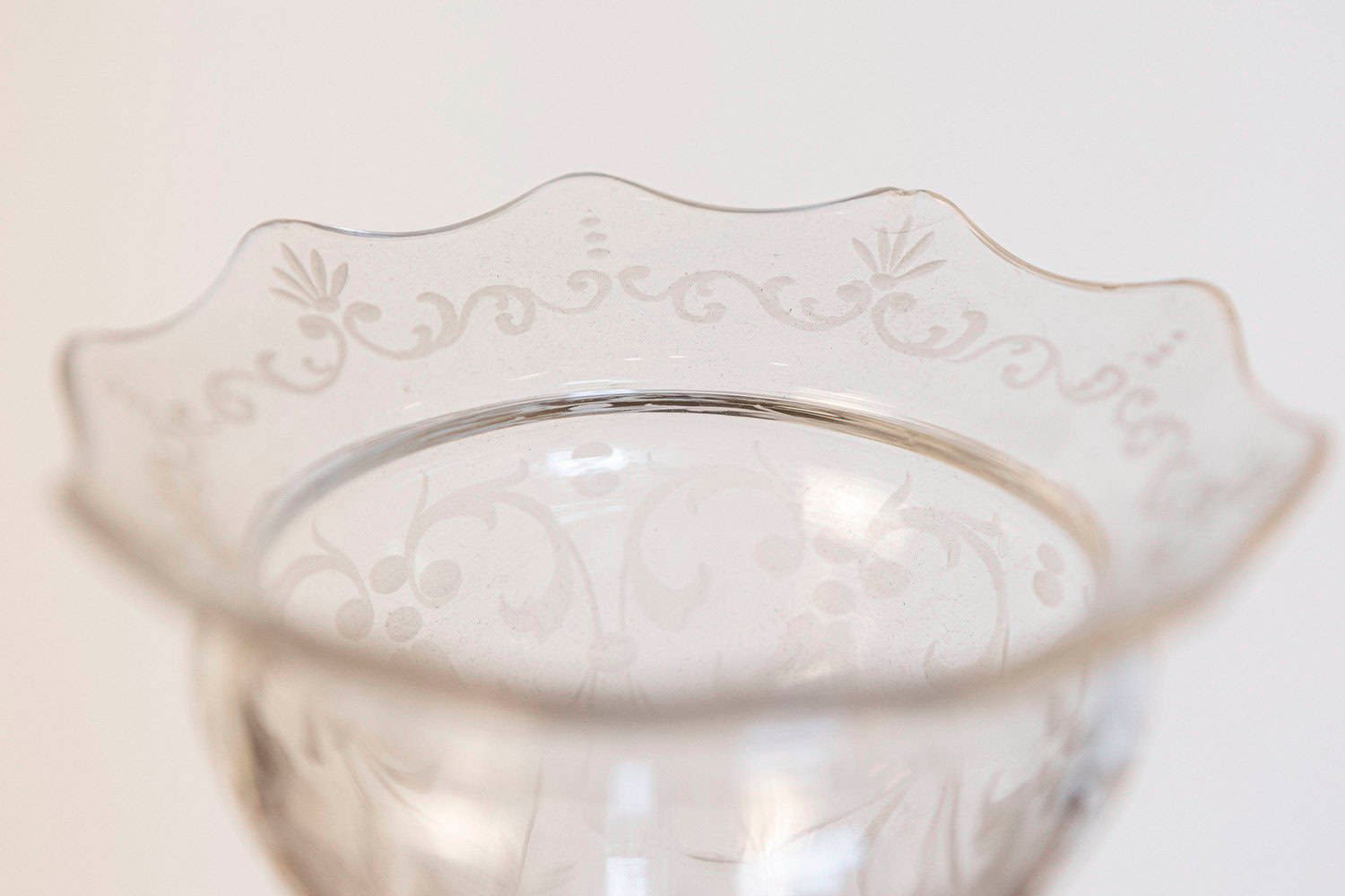 English Late Victorian 19th Century Epergne with Silver Base and Crystal Vase - JAA