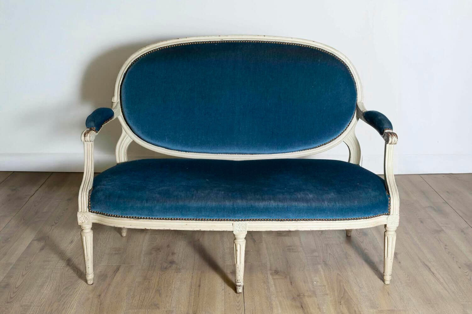 18th Century French Louis XVI Period Canape Circa 1790 - JAA