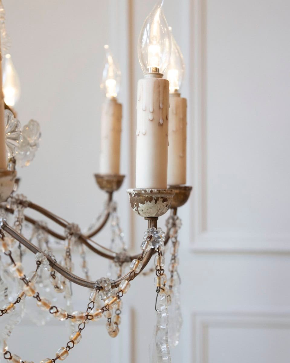 Italian 1850s Rococo Style 10-Light Crystal Chandelier with Gilt Metal Armature - JAA