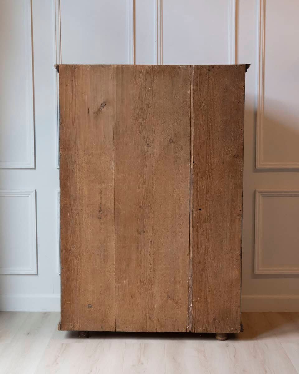 Tyrolean Early 19th Century Blue Painted Wardrobe with Hand-Painted Floral Panels and Original Inscription, Dated 1829 - JAA