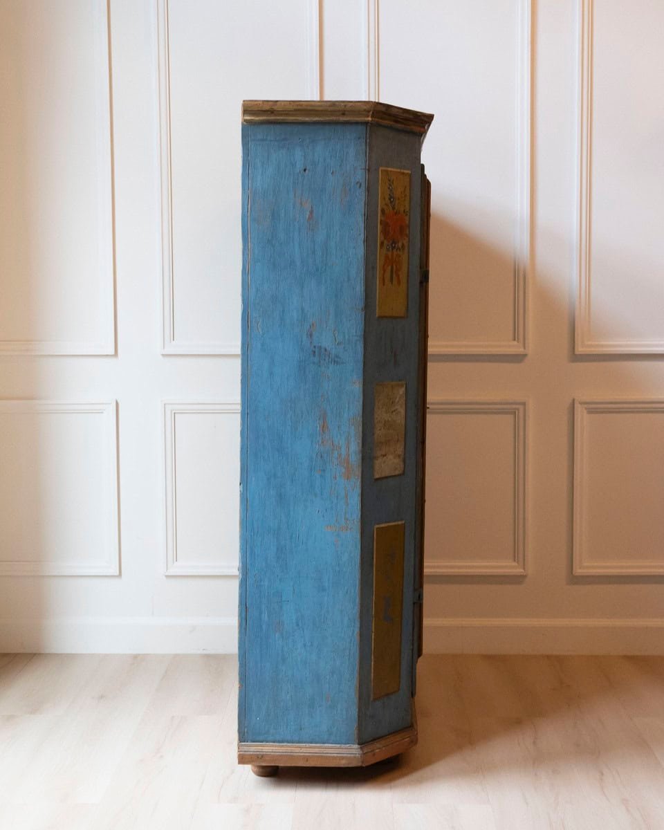 Tyrolean Early 19th Century Blue Painted Wardrobe with Hand-Painted Floral Panels and Original Inscription, Dated 1829 - JAA