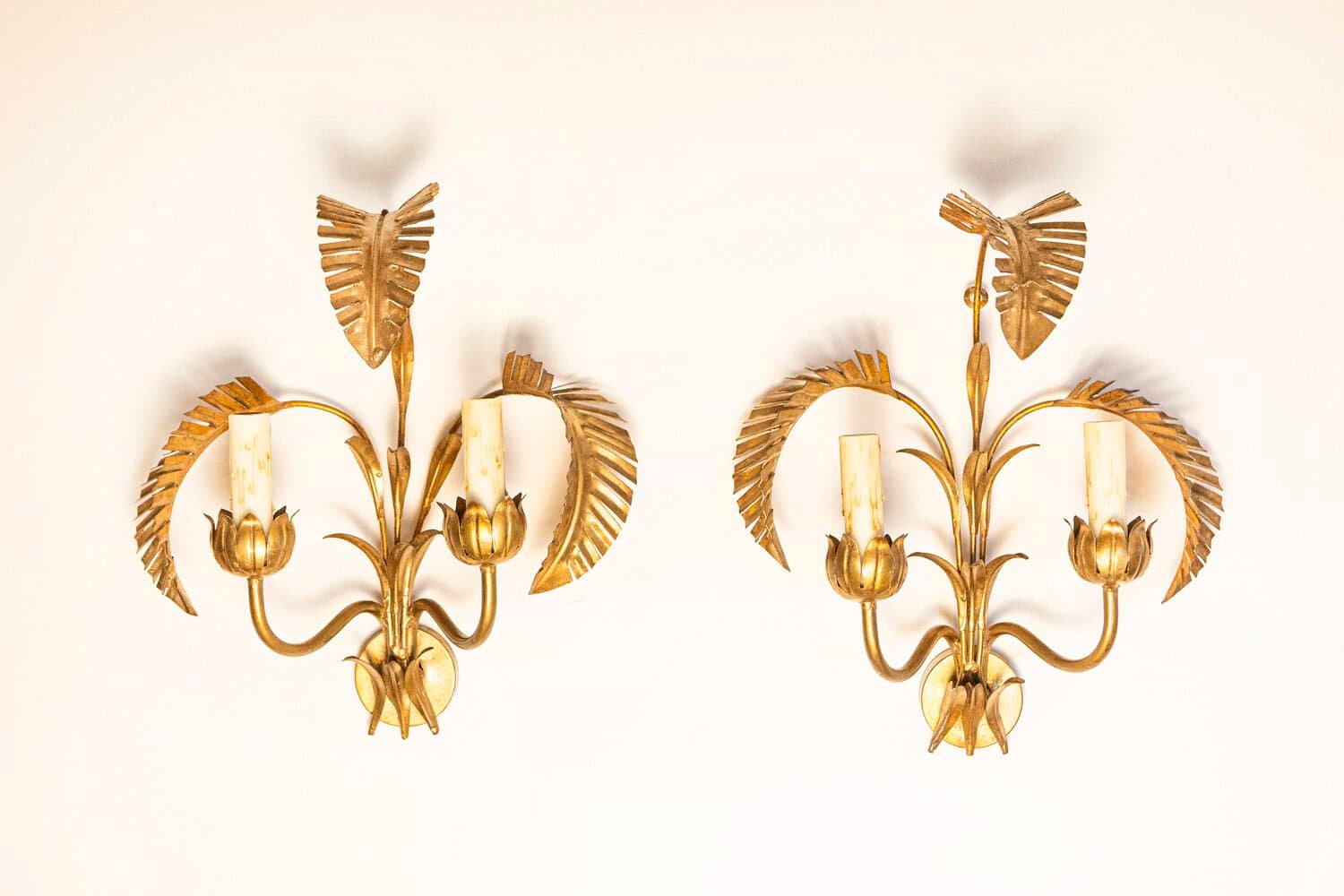Pair of 20th Century French Sconces - Inspired By Maison Jansen - JAA