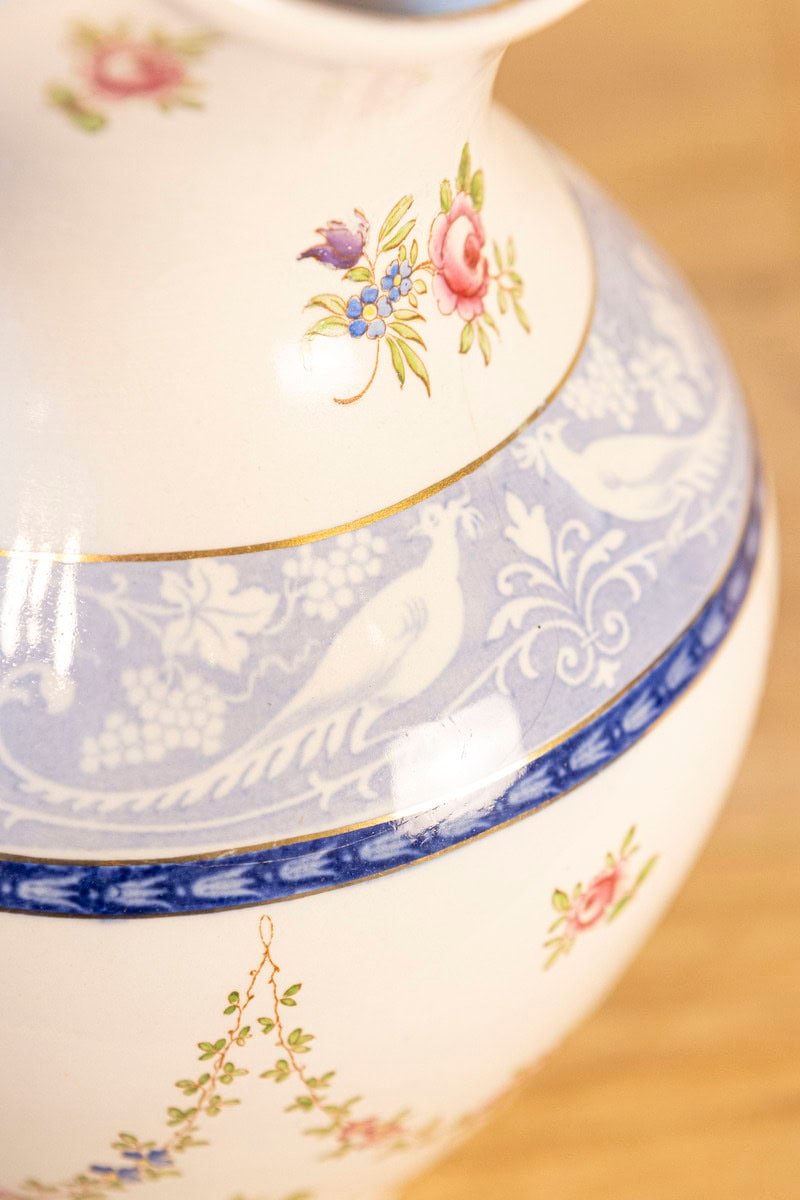 English Early 20th Century Booth's China Pitcher with Pink Roses and Blue and White Pheasants - JAA
