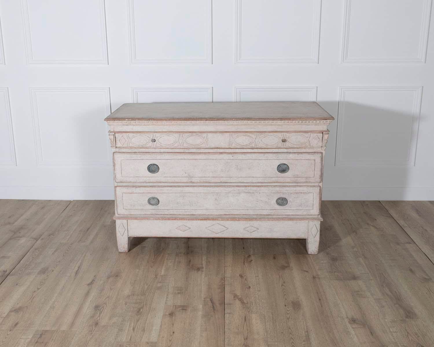 Antique Danish Painted Chest of Drawers in Antique White, Early 19th Century - JAA