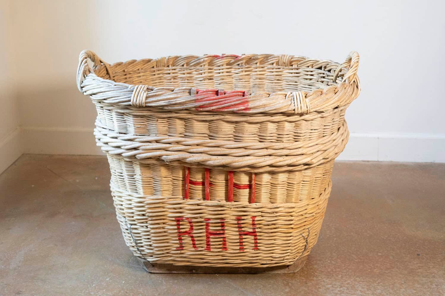 French 1940s Champagne Harvesting Basket - JAA