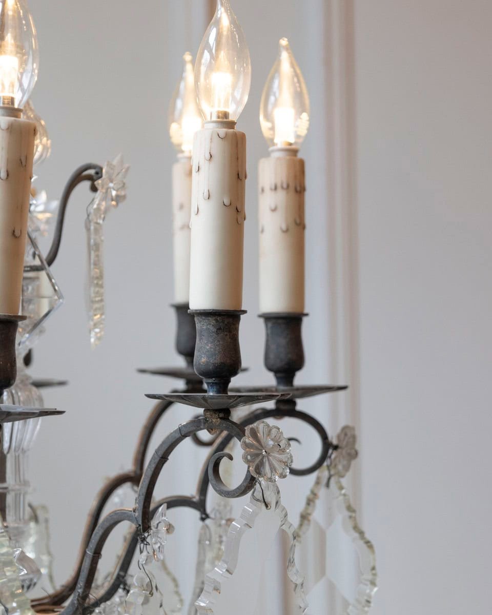 French Eight Arms Crystal Chandelier with Metal Armature from the 19th Century - JAA