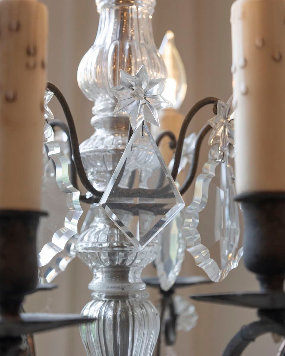 French Eight Arms Crystal Chandelier with Metal Armature from the 19th Century - JAA