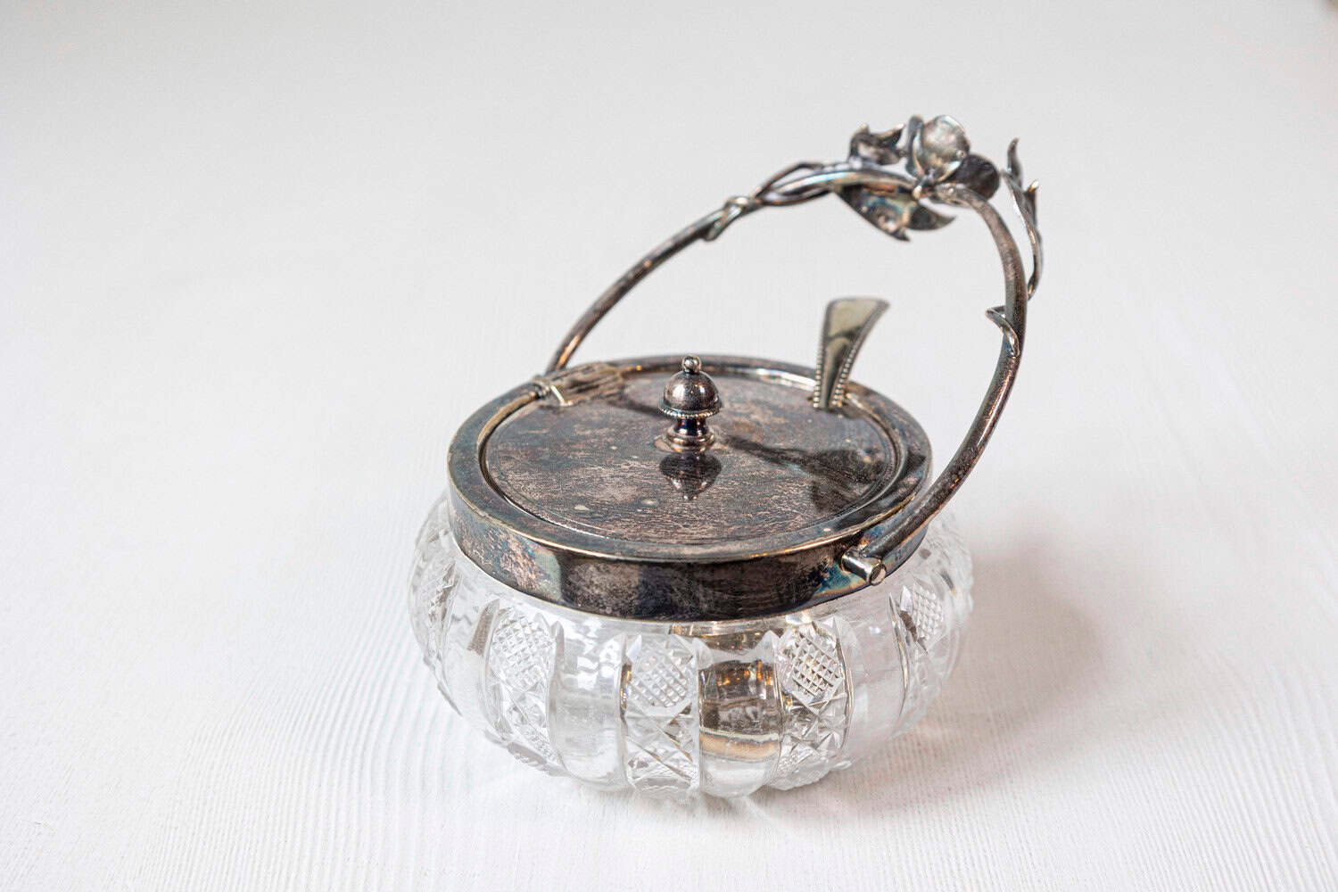 English Early 20th Century Cut Glass and Silver Plate Sugar Bowl - JAA