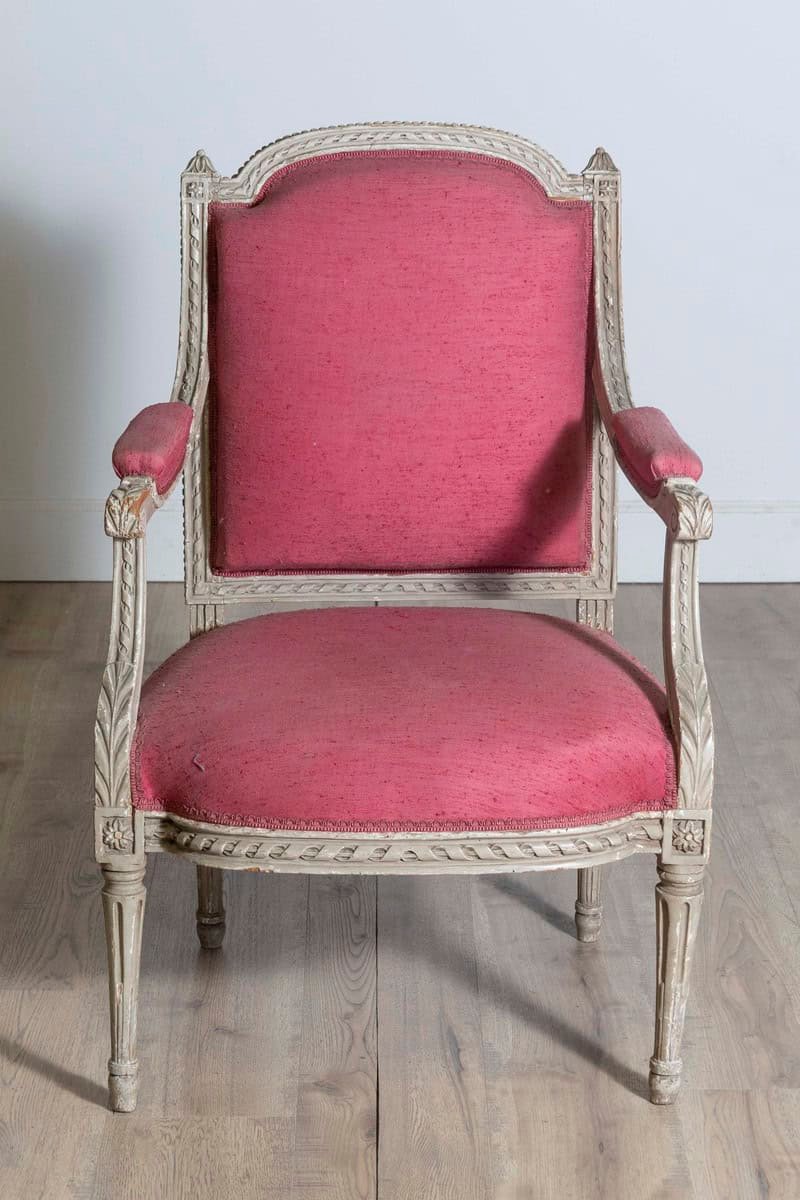 French Louis XVI Style 19th Century Painted Fauteuil with Abundant Carved Décor - JAA