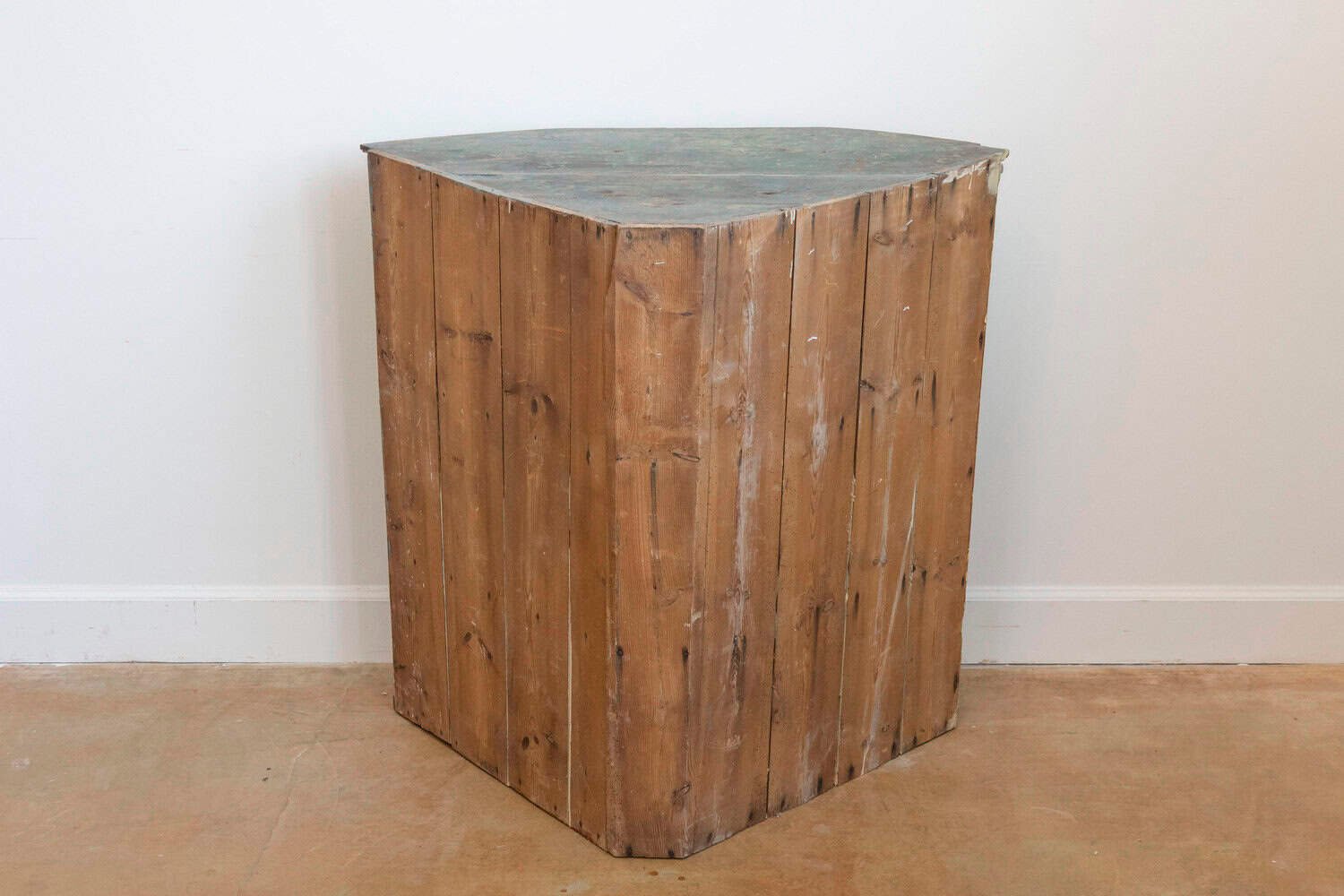 Swedish Gustavian Period 1790s Blue Painted Wall Hanging Corner Cabinet - JAA