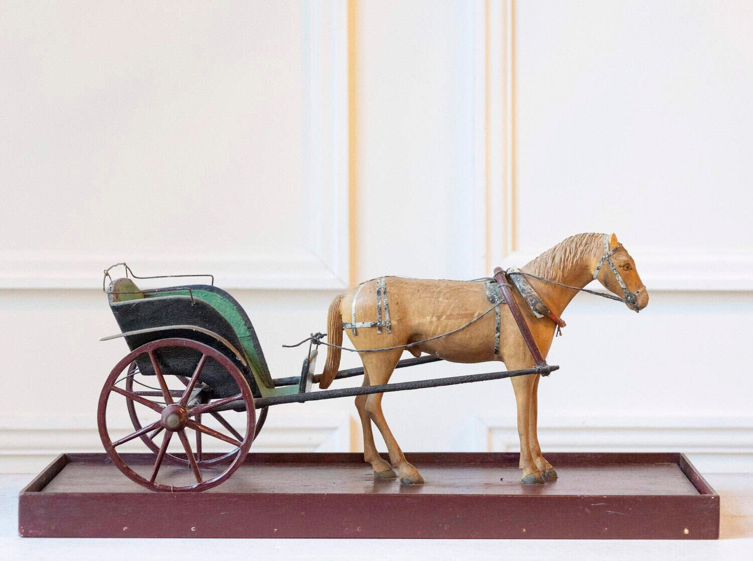 French Early 20th Century Hand-Carved Wooden Horse and Carriage Model with Green Felt-Covered Carriage - JAA