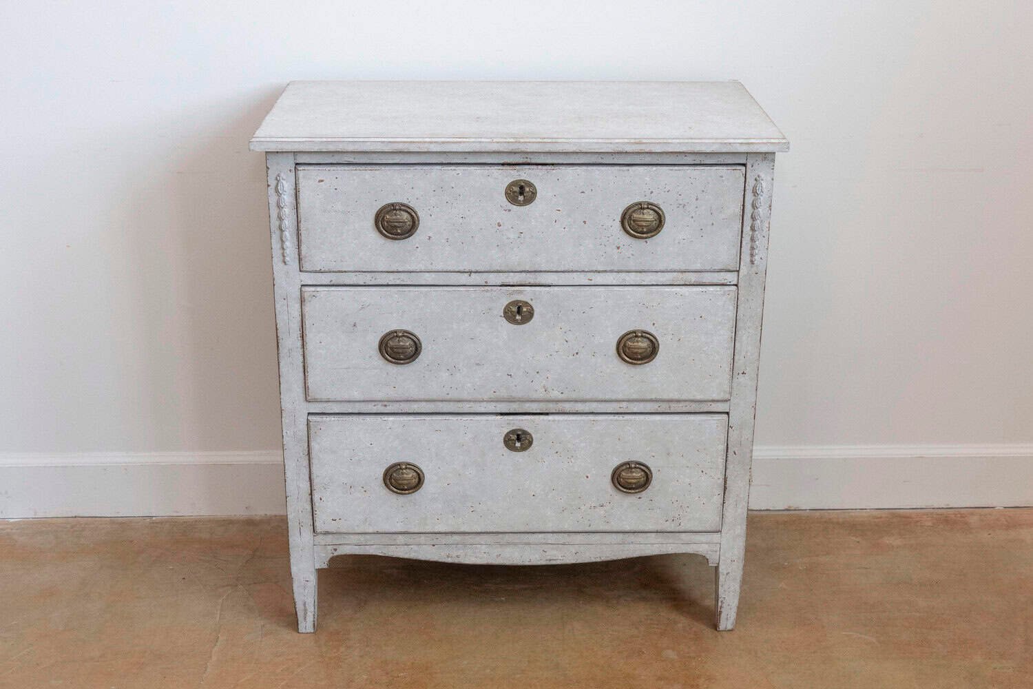 Gustavian Style Swedish Light Grey Painted Three-Drawer Chest with Carved Posts - JAA