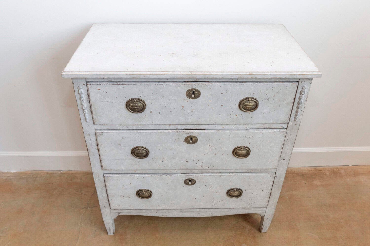 Gustavian Style Swedish Light Grey Painted Three-Drawer Chest with Carved Posts - JAA