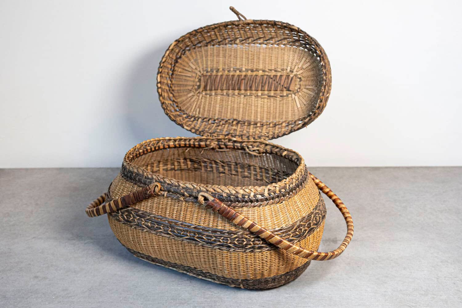Swedish 1890s Rustic Oval Two-Toned Wicker Basket with Large Handles - JAA