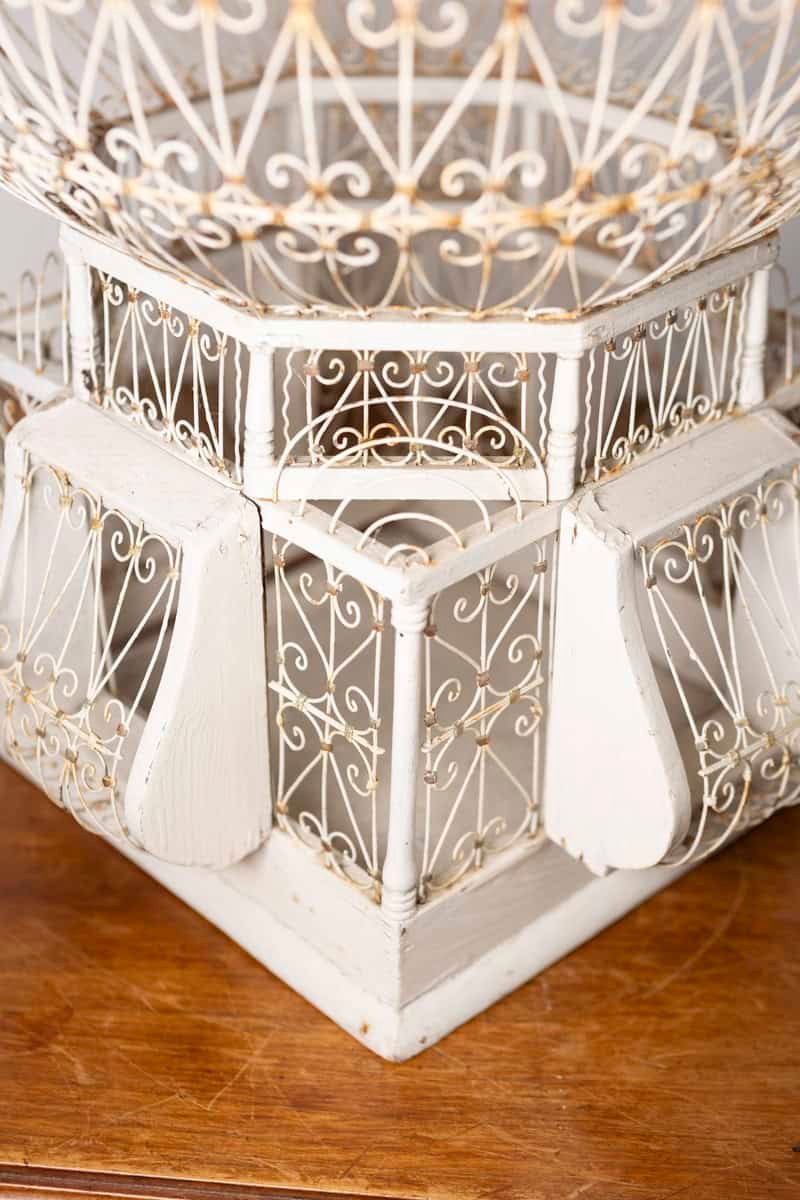 Early 20th-Century French White Wrought Iron Birdcage with Dome Top - JAA