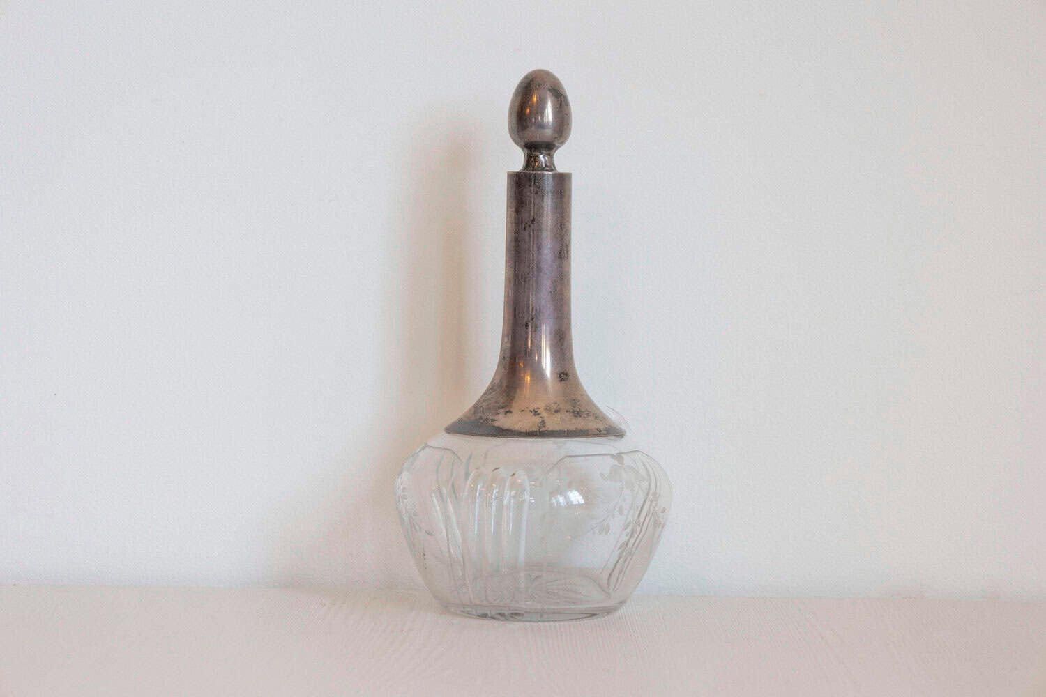 Danish 20th Century Crystal and Silver Decanter with Stopper and Foliage Engraved Body - JAA
