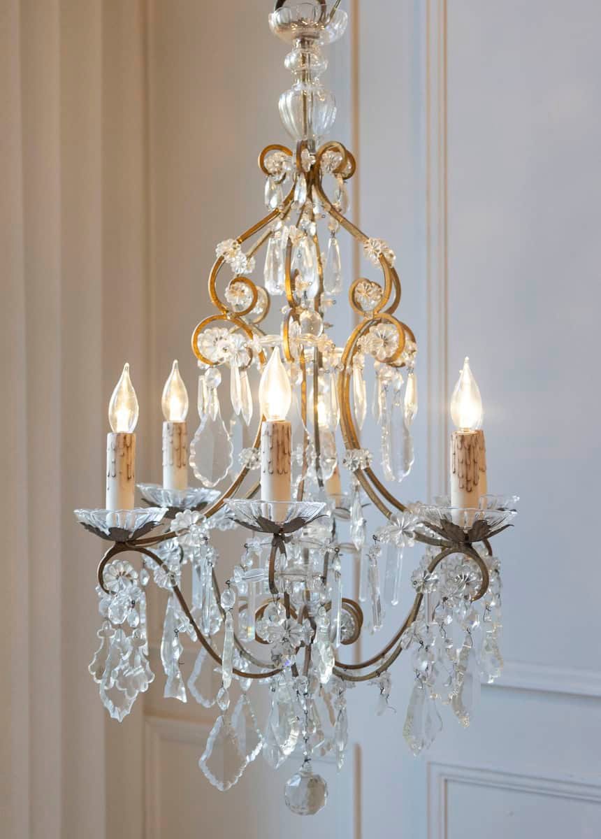 Italian Rococo Style 1890s Six-Light Crystal Chandelier with Gilt Metal Armature - JAA