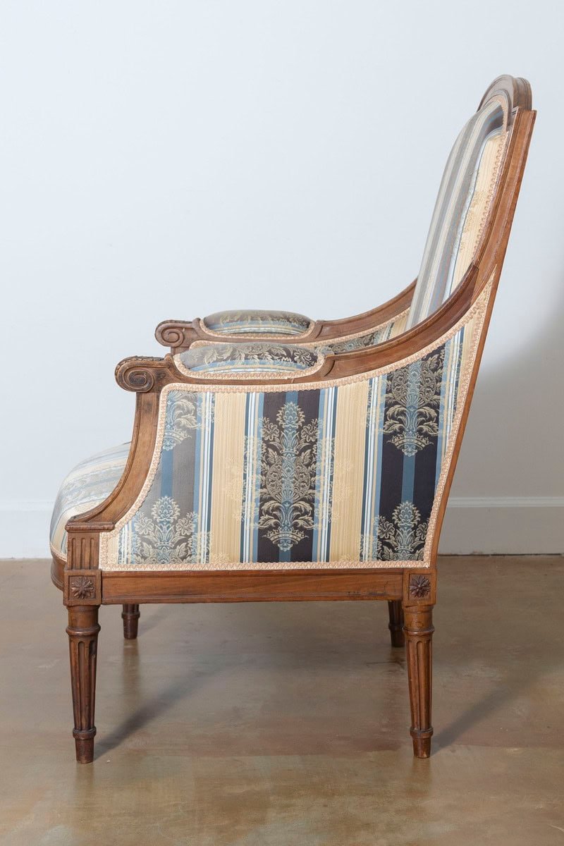 19th Century French Duchesse Brisse - JAA