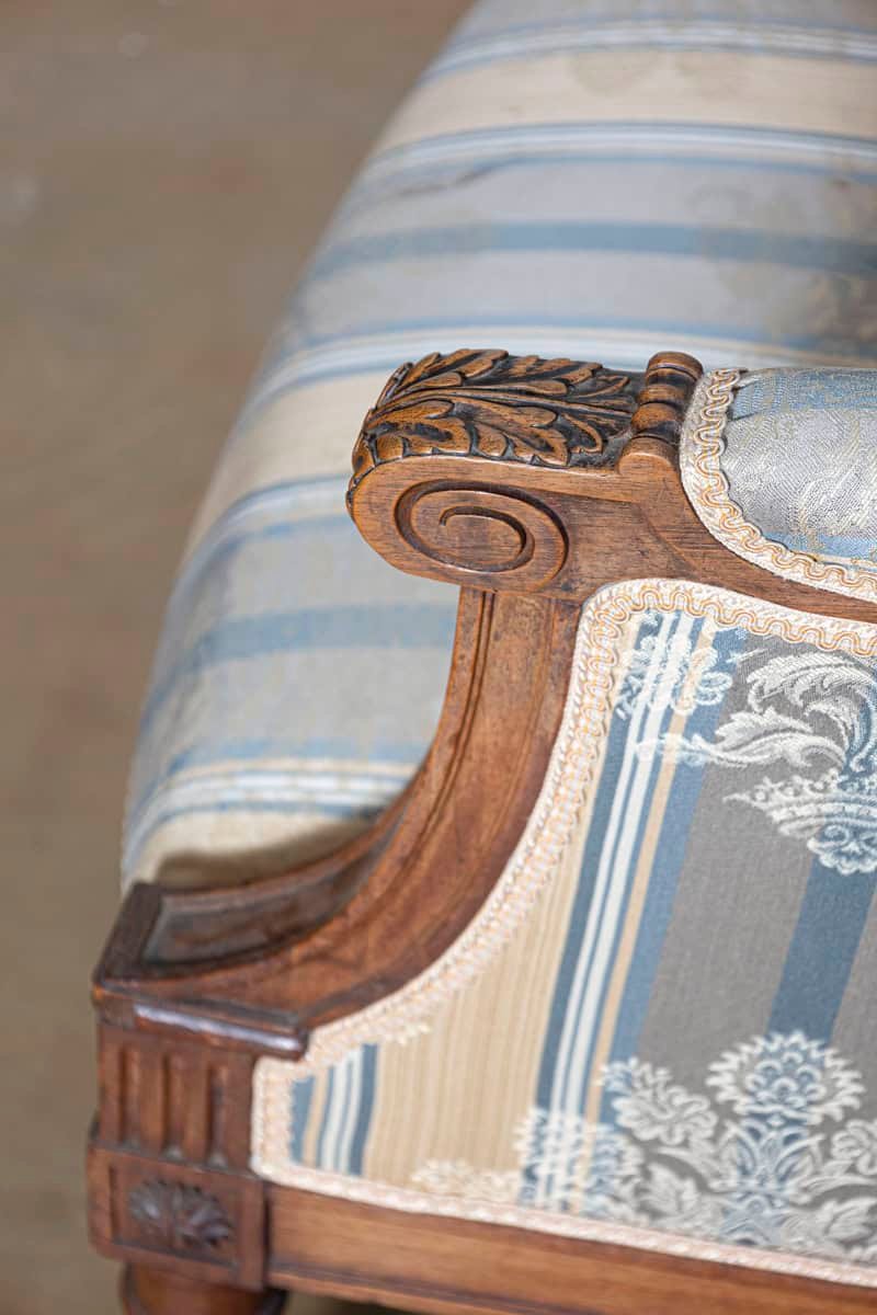 19th Century French Duchesse Brisse - JAA