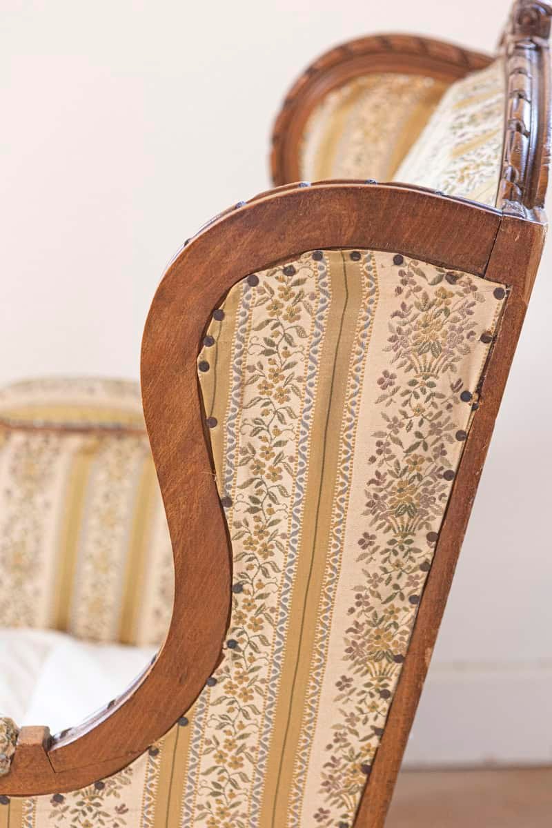 French Louis XVI Style 19th Century Walnut Bergère à Oreilles with Carved Roses - JAA