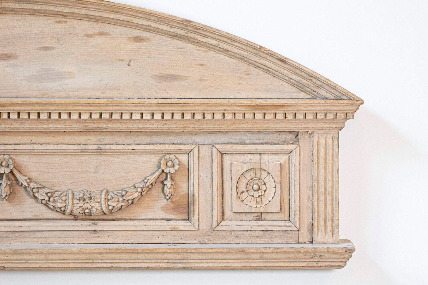 Pair of English Neoclassical Style 1850s Carved Pine Overdoors with Swag Motifs - JAA