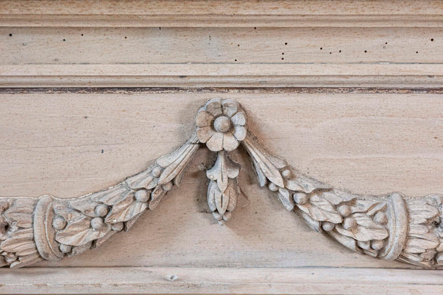 Pair of English Neoclassical Style 1850s Carved Pine Overdoors with Swag Motifs - JAA