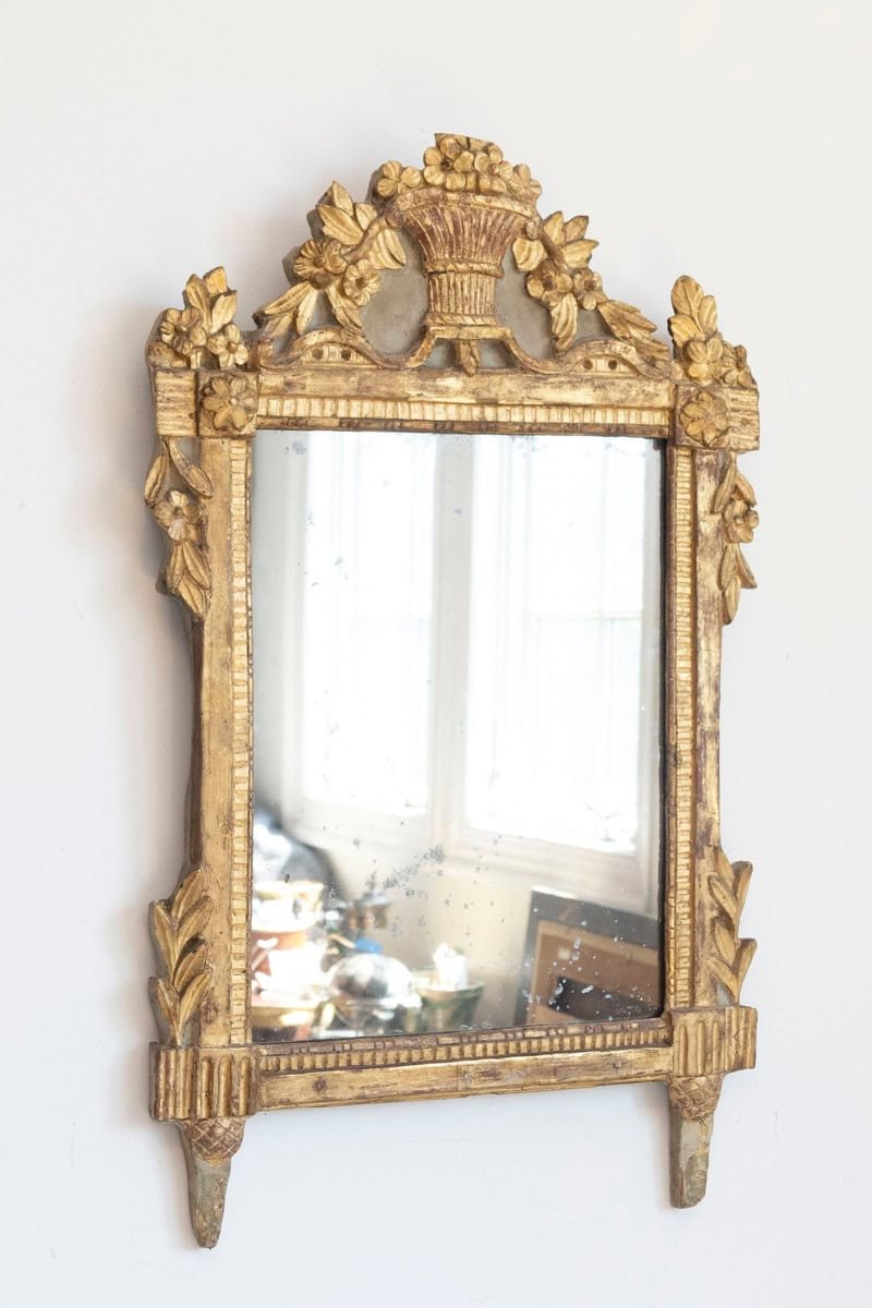 French Louis XVI 18th Century Giltwood Mirror with Carved Bouquet of Flowers - JAA