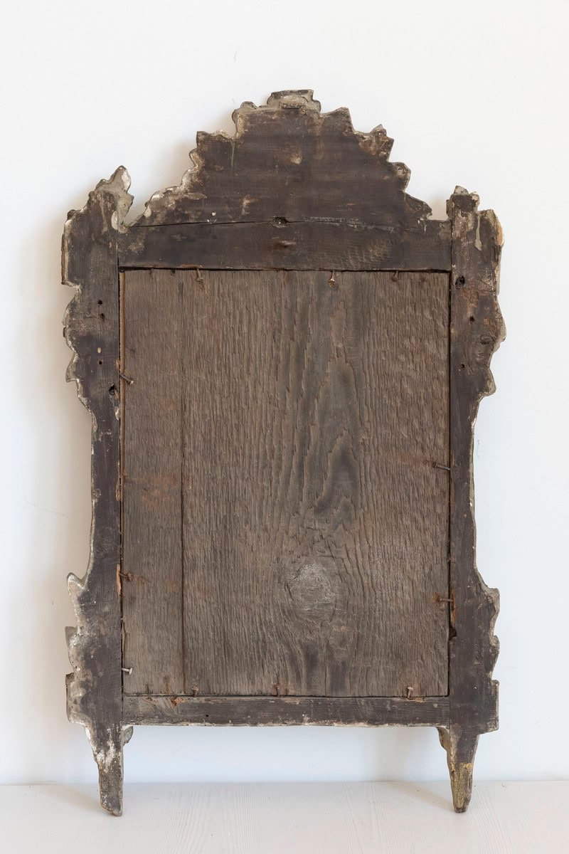 French Louis XVI 18th Century Giltwood Mirror with Carved Bouquet of Flowers - JAA