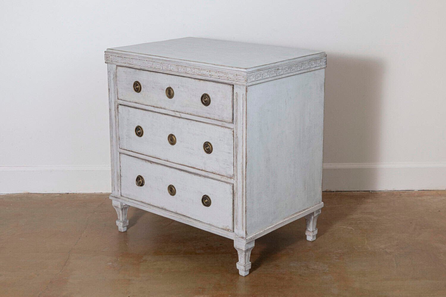 20th Century Swedish Gustavian Style Chest of Drawers - JAA