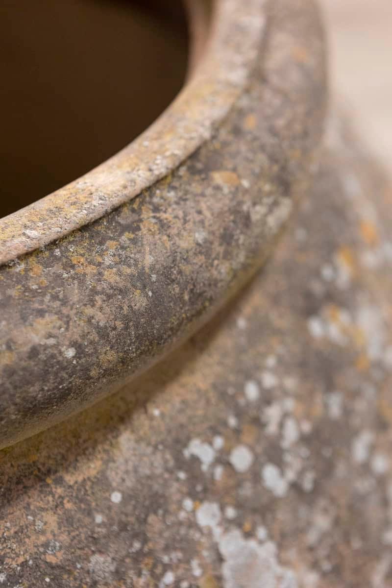 Large Italian 19th Century Planter with Lateral Handles and Generous Lines - JAA