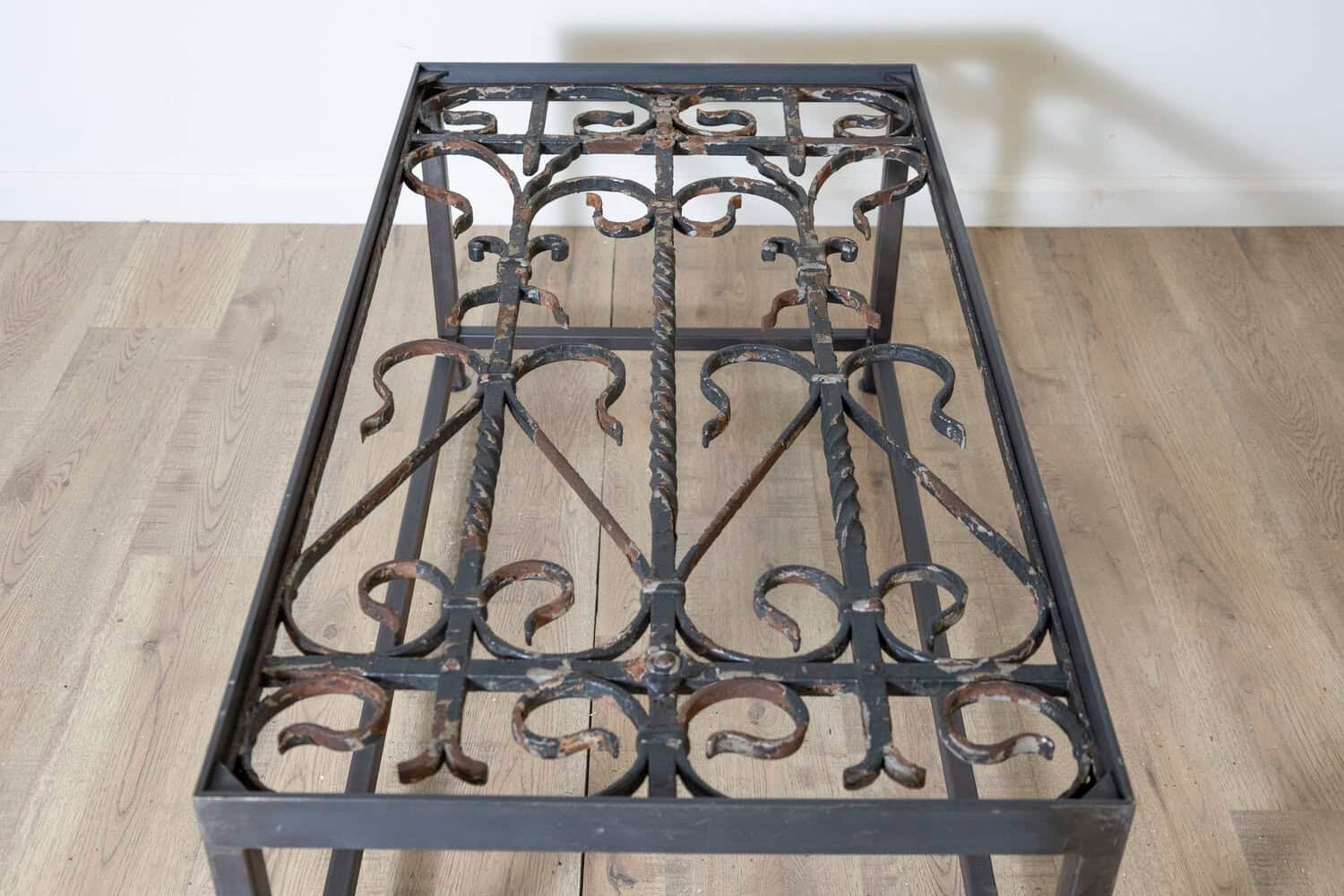 20th Century French Coffee Table - JAA