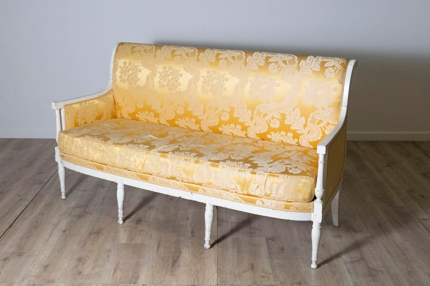 18th Century French Canape - JAA