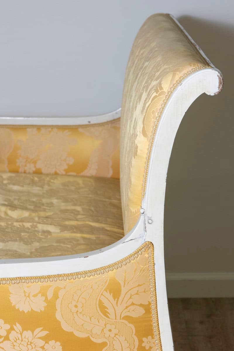 18th Century French Canape - JAA