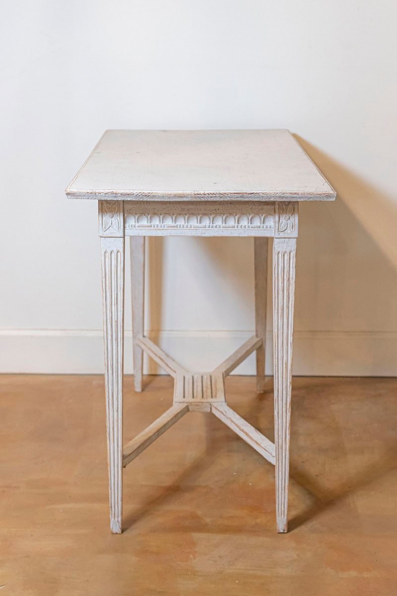 Swedish Gustavian Style 1900s Painted Wood Console Table with Carved Apron - JAA