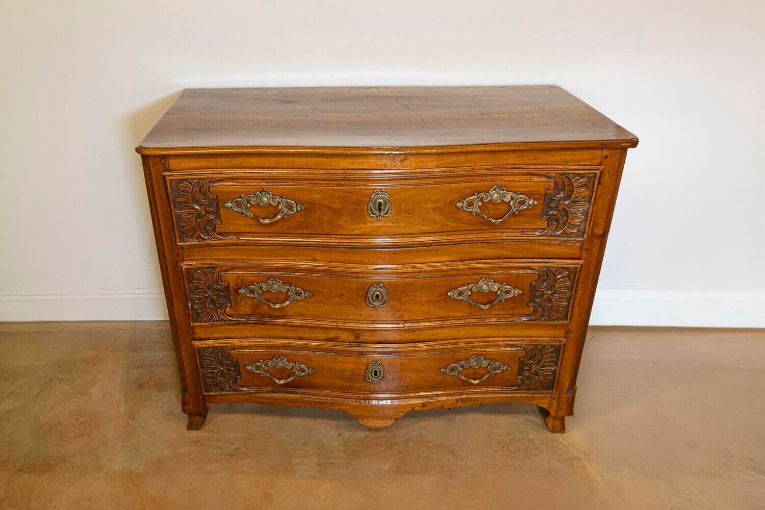 French Louis XV Period 1730s Walnut Three-Drawer Commode from Lyon with Foliage - JAA