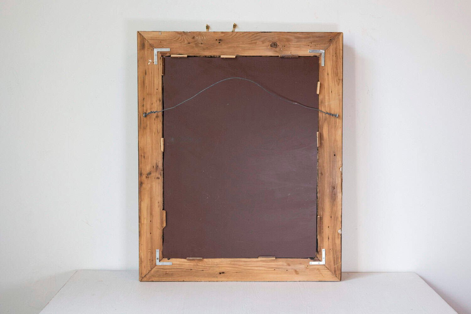 French 20th Century Gilded Mirror with Carved Foliage Motifs and Beads - JAA