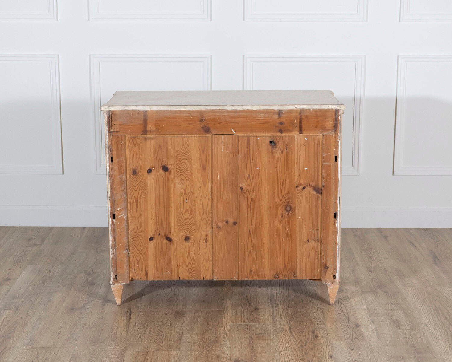 Swedish Gustavian-Style Painted Chest of Drawers in Sienna and Antique White, Circa 1890 - JAA