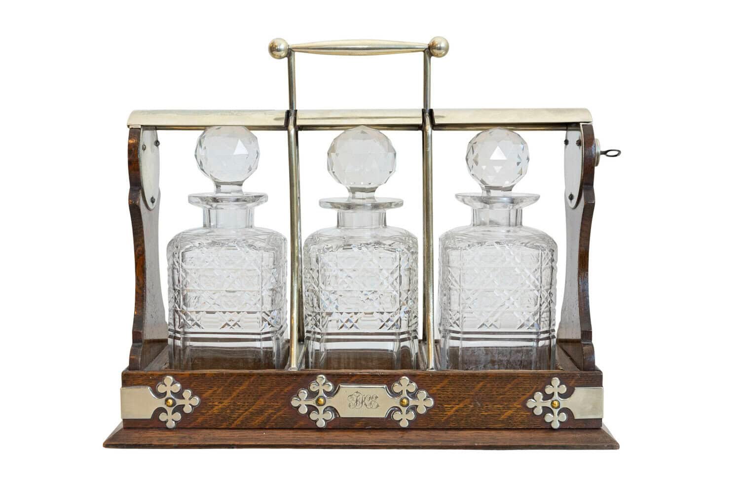 ティン缶 3個セット バズーカ・クラッカージャック・トンカ アンティーク English 19th Century Victorian Locking Tantalus with Three Cut