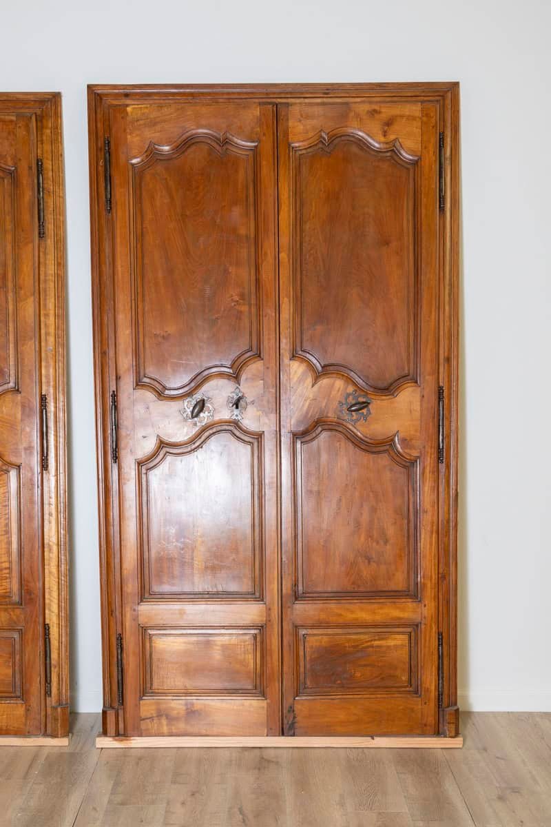 French 18th Century Pair of Walnut Communication Doors from Avignon - JAA