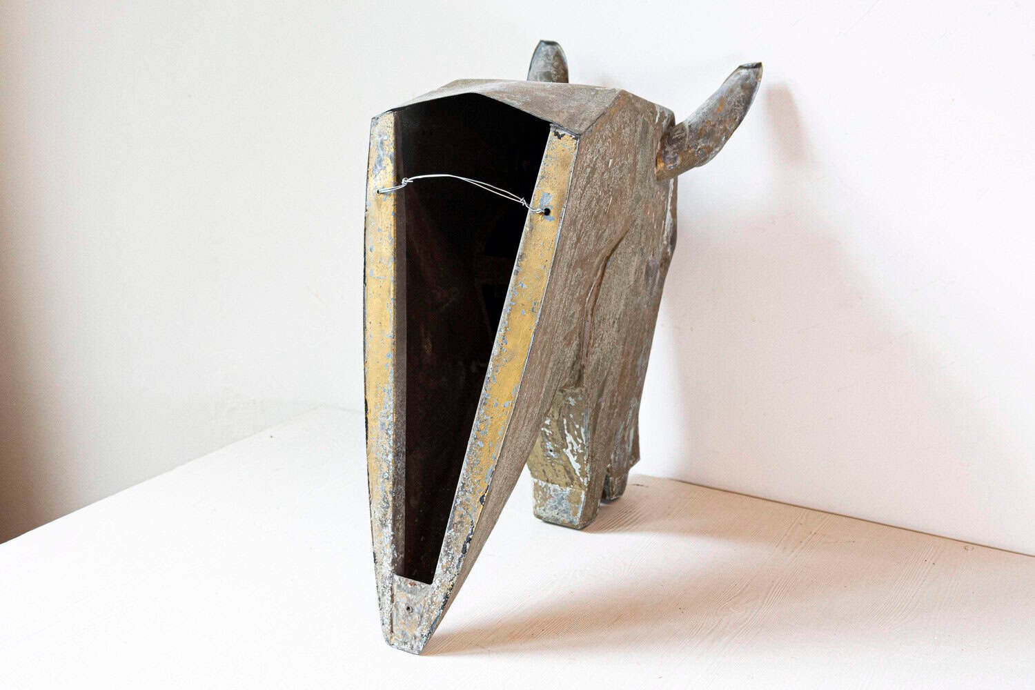 French 1890s Gilded Zinc Horse Head Sculpture with Angular Traits and Patina - JAA