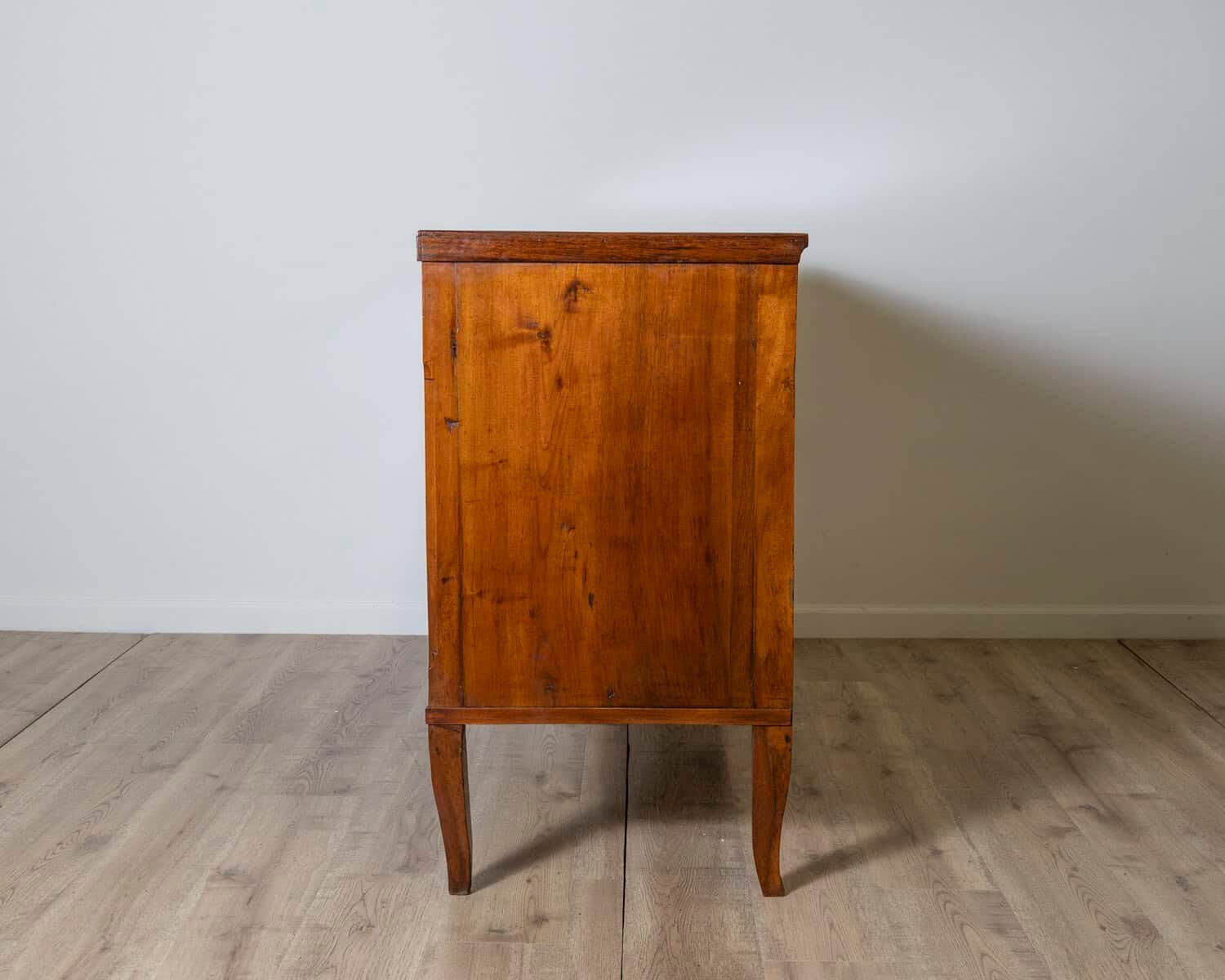 Antique Directoire period chest of drawers in walnut - Italy 18th century - JAA