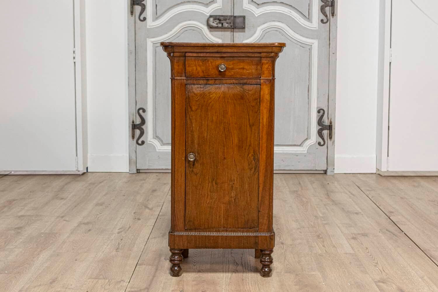 Italian 19th Century Walnut Bedside Table with Drawer over Door, Carved Motifs - JAA