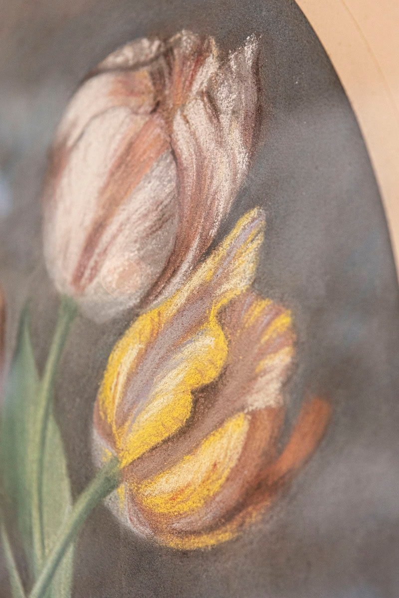 ON HOLD - French 19th Century Pastel Still-Life Painting Depicting a Bouquet of Tulips - JAA
