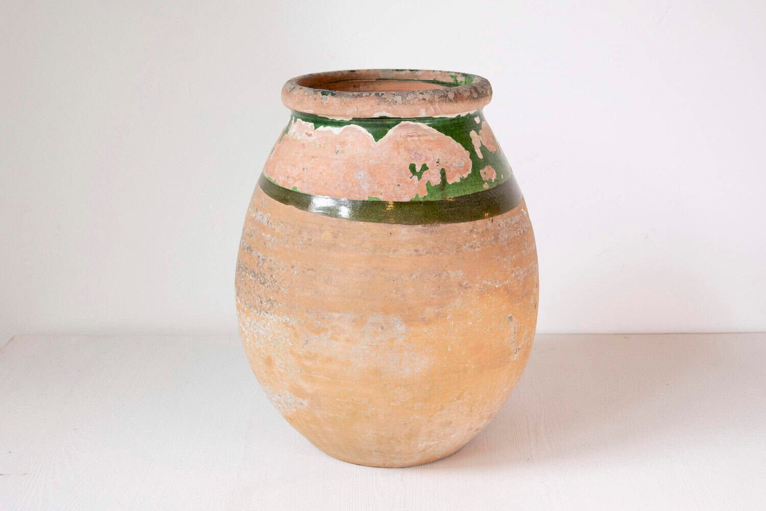 French Provincial Biot Jar with Green Glaze and Rustic Character, 20th Century - JAA