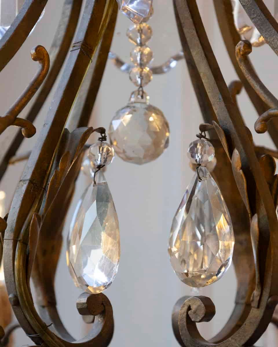 French Late 19th Century Chandelier, Circa 1895 - JAA