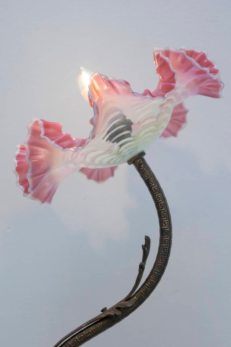 Exquisite 19th-Century French Art Nouveau Lamp with Hand-Blown Pink Ruffled Glass Shade - JAA