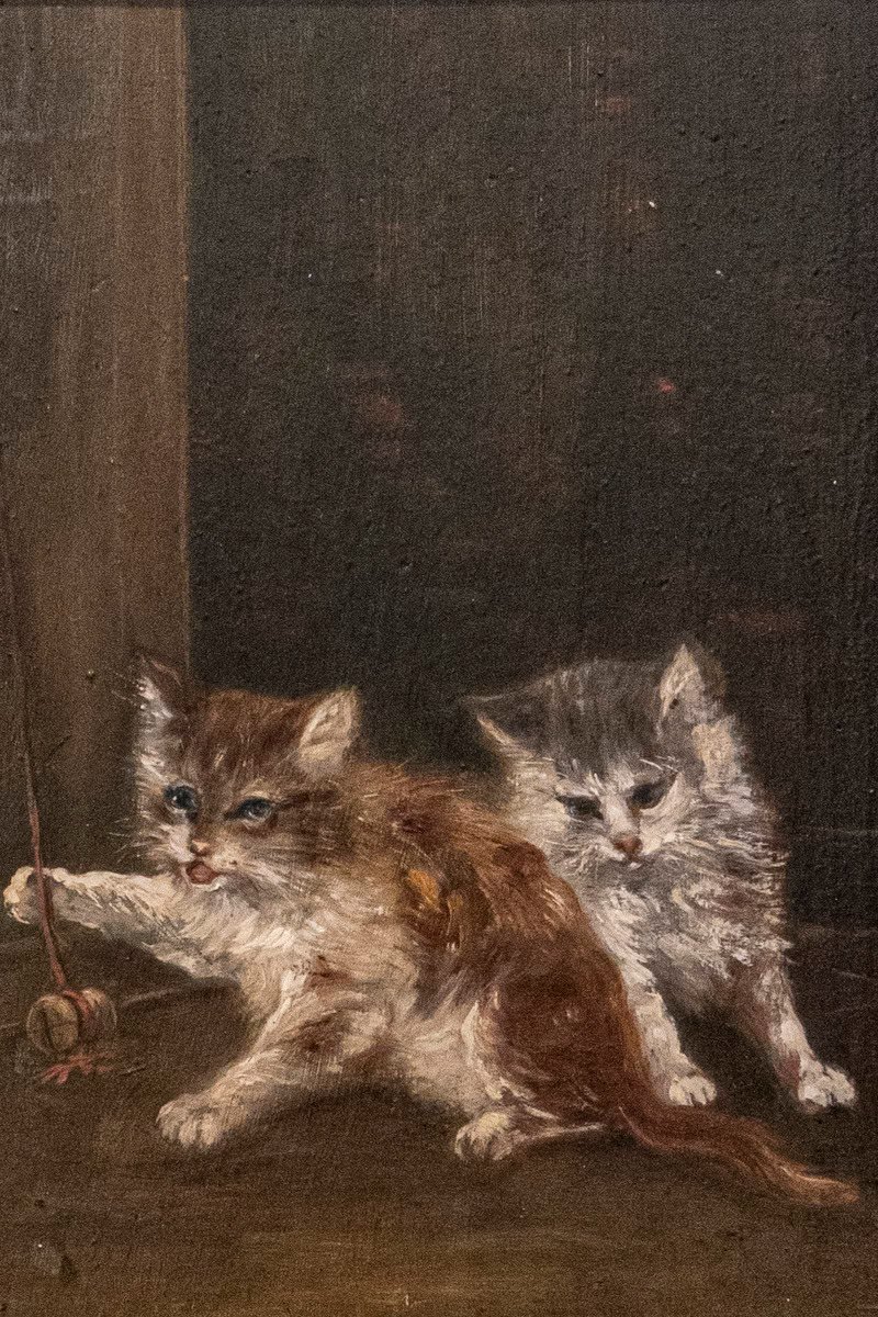 French 1890s Oil on Canvas Painting Featuring Playing Kittens in Giltwood Frame - JAA