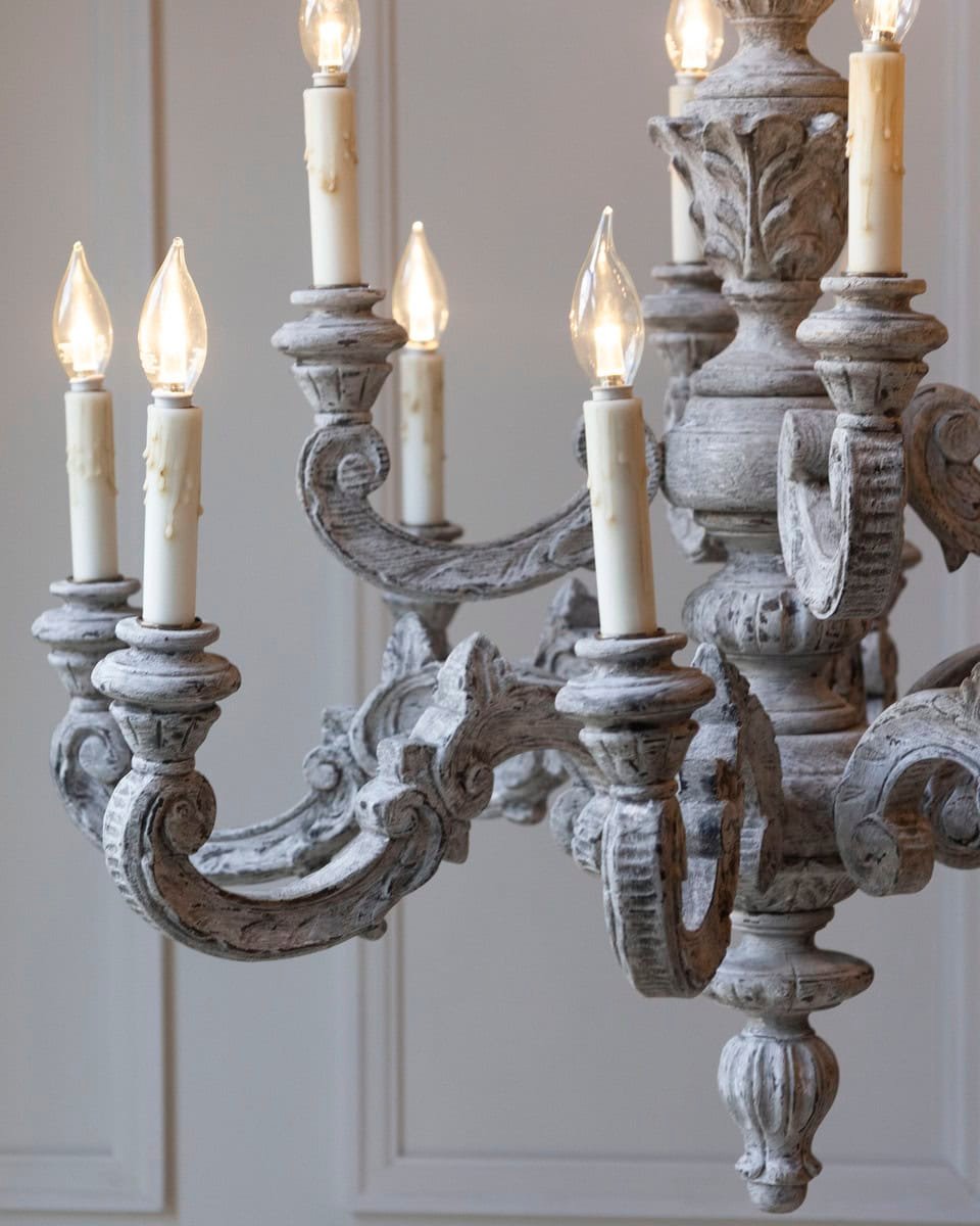 French 20th Century Carved and Painted Wood Twelve-Light Chandelier - JAA