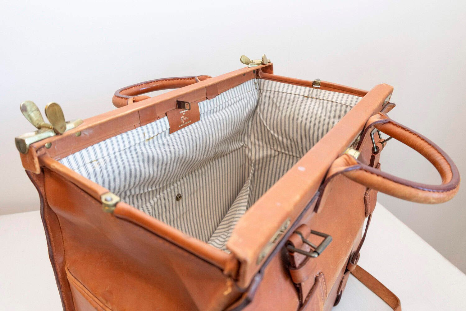 English Mid-20th Century Brown Leather Case with Brass Hardware - JAA